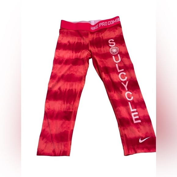 Nike Pro Combat Dri-Fit Red SoulCycle Cropped Leggings Size Small - Picture 1 of 15